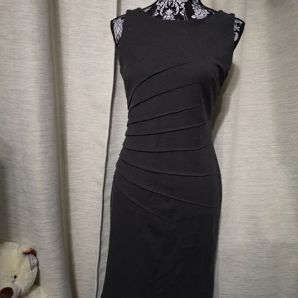 🎉SALE 2/$35🎉 - Picture 2 of 7